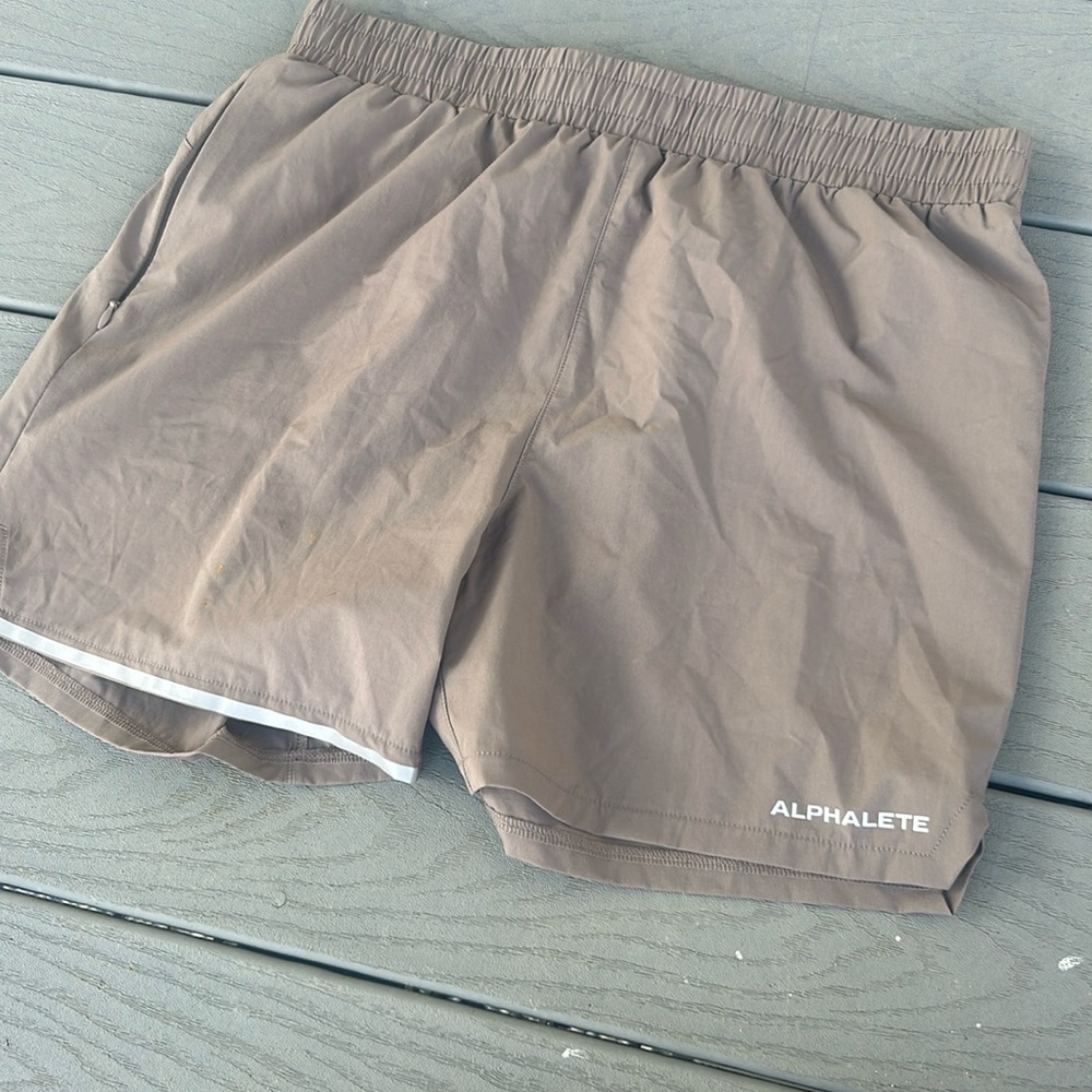 Alphalete Men's Athletic Shorts - Taupe